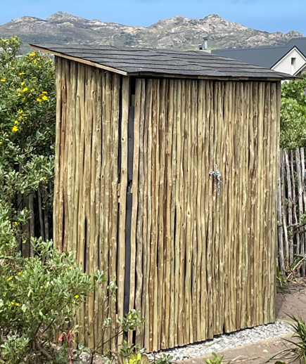shed concealing a solar installation